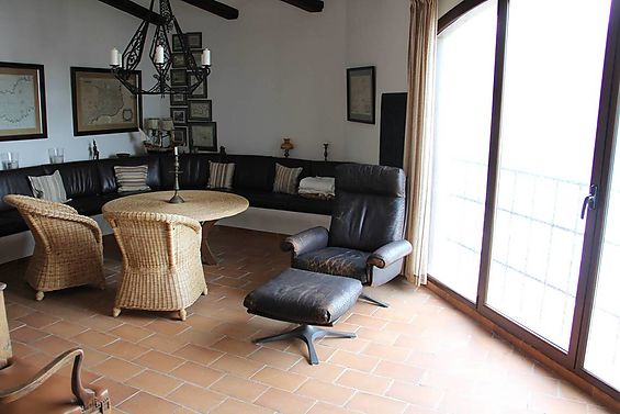 Chalet con magnificas vistas a la bahía de El Port de la Selva