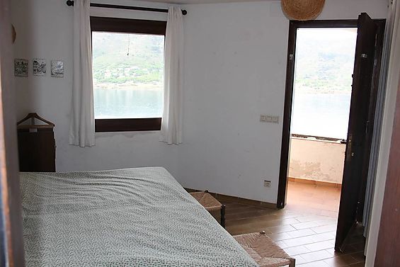 Chalet con magnificas vistas a la bahía de El Port de la Selva