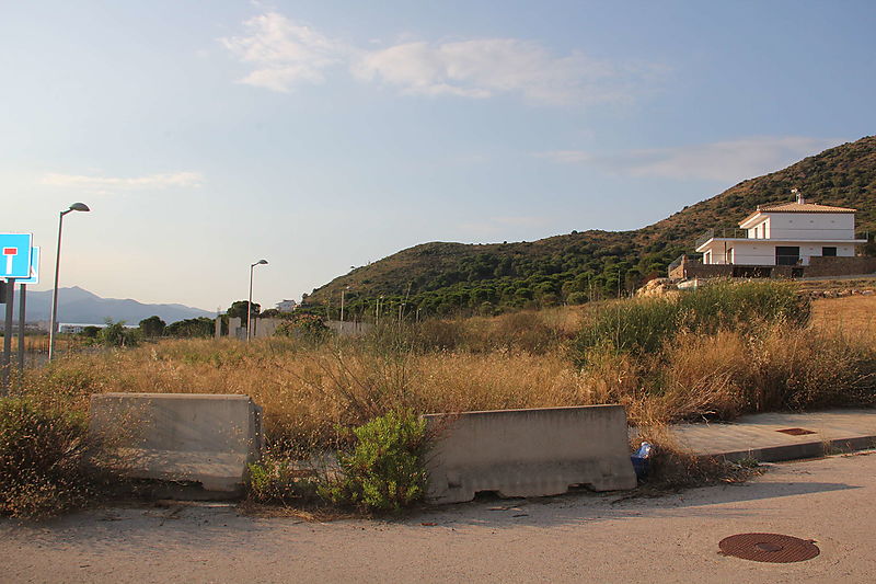 Parcela en venta en la Urbanización La Sorra