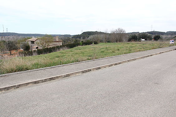 Terreny en venda a Bàscara