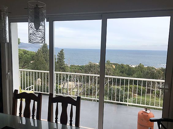 Magnifique propriété à vendre à Beleser