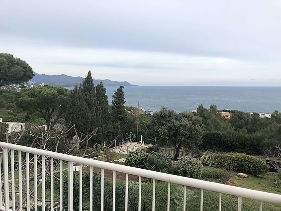 Magnifique propriété à vendre à Beleser