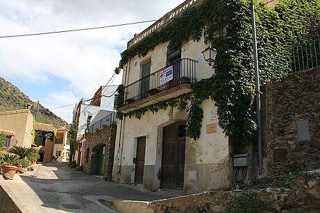 Town house to restor-reform in La Selva de Mar