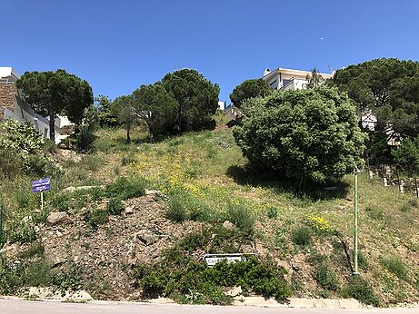 Parcelle de terrain avec vue sur la mer dans la zone du Mirador