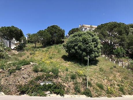 Parcelle de terrain avec vue sur la mer dans la zone du Mirador