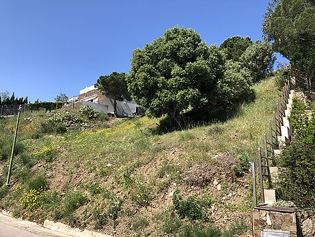 Parcelle de terrain avec vue sur la mer dans la zone du Mirador