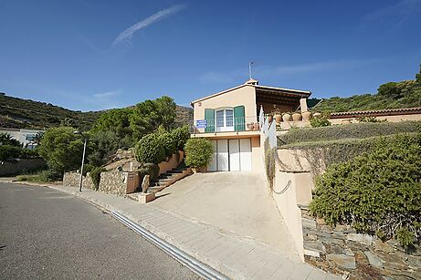 Fantástica finca en venta en Port de la Selva.