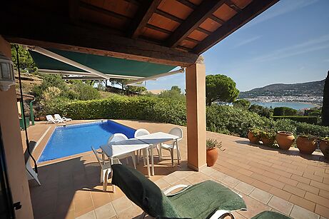 Fantastic property for sale in Port de la Selva.