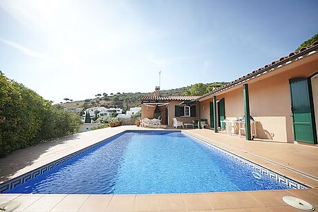 Fantastic property for sale in Port de la Selva.