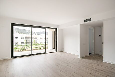 Nouvel appartement avec des finitions de qualité supérieure à Port de la Selva