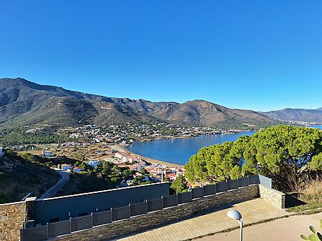 Solar en venta en la Urbanización El Mirador del Port de la Selva