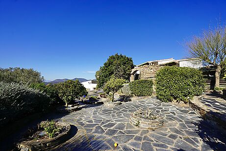 Es ven espectacular finca a la urbanització Perafita del Port de la Selva.